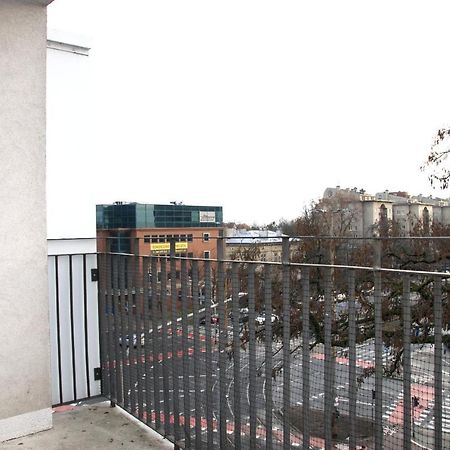 Stilo Dom - ul Powstańców Śląskich Breslávia Exterior foto